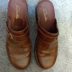 Clark's leather clogs, low wedge heel